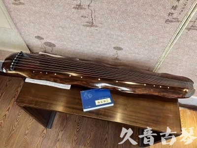 长治市●久音古琴  ●今日推荐 20230830 【冰丝断纹蕉叶】